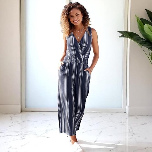 Lascana Stripe Jumpsuit l SIZE 2 - Picture 1 of 3